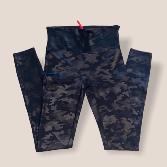 SPANX Pants - Metallic Camo Print Spanx Leggings